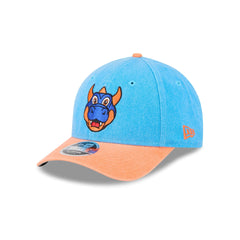 New York Islanders Mascot 9FORTY M-Crown Snapback Hat