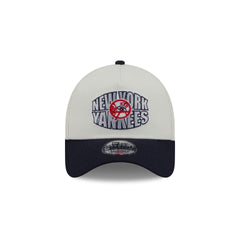New York Yankees Classic Tones 9FORTY A-Frame Snapback Hat