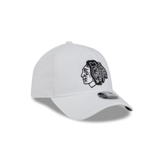 Chicago Blackhawks White 9FORTY APEX Snapback Hat