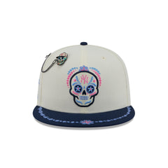 New York Yankees Day of the Dead Chrome White 59FIFTY Fitted Hat