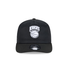 New York Knicks Black & White Mesh 19TWENTY Trucker Hat