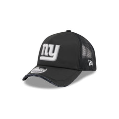 New York Giants 2026 Salute to Service 9FORTY APEX Snapback Hat