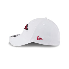 Arkansas Razorbacks Optic White 39THIRTY Stretch Fit Hat