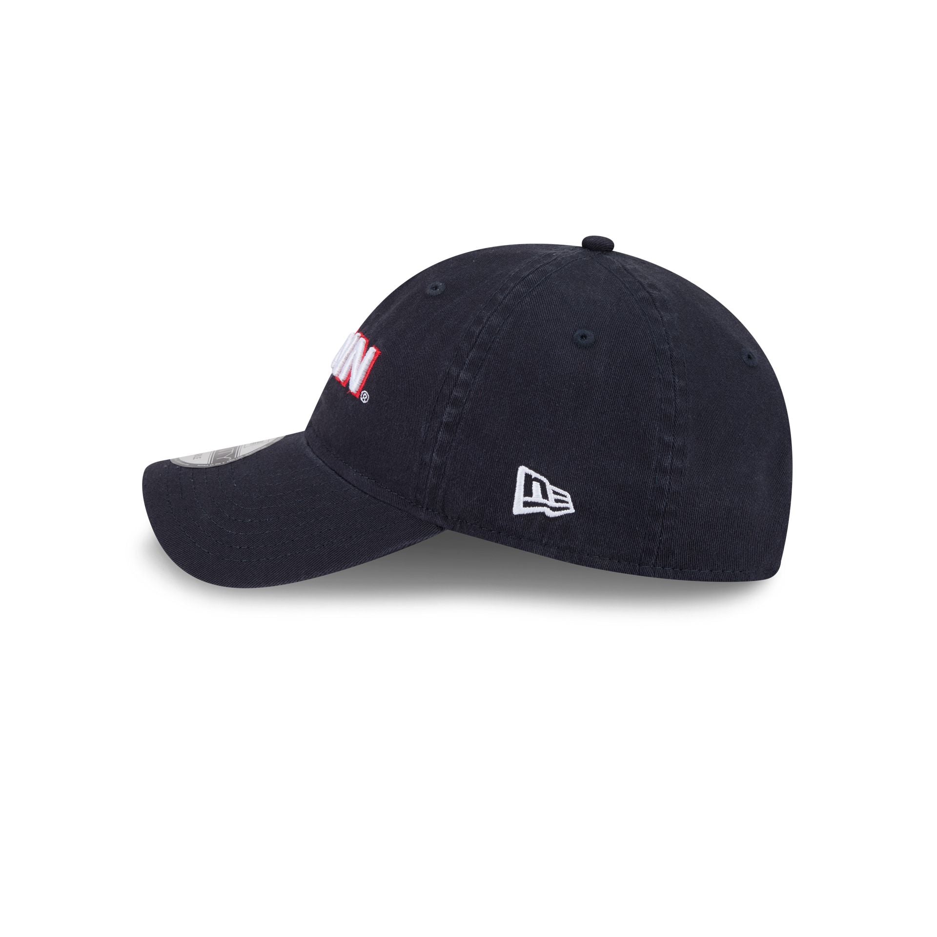 Connecticut Huskies Go-To 9TWENTY Adjustable Hat