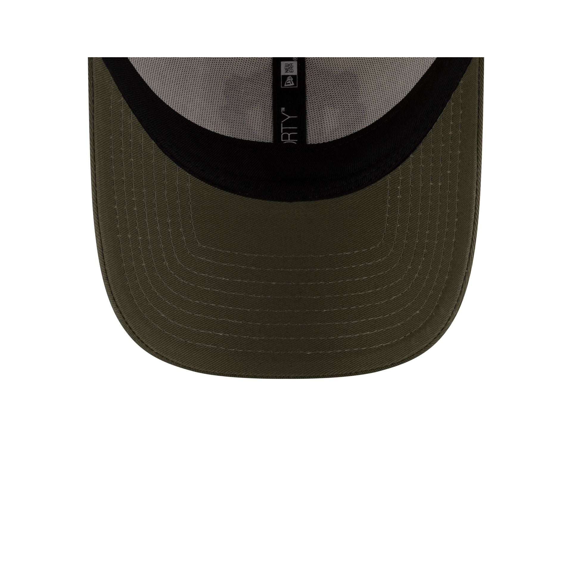 Manchester United FC Ivory 9FORTY Adjustable Hat