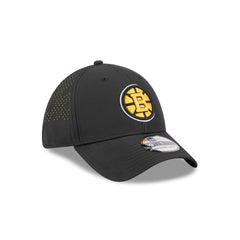 Boston Bruins Night 39THIRTY Stretch Fit Hat