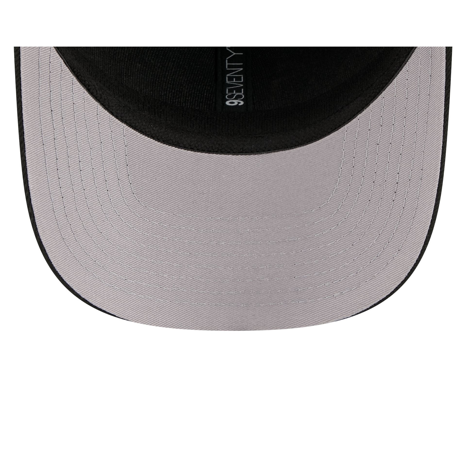 Dallas Mavericks 2025 City Edition 9SEVENTY Stretch-Snap Hat