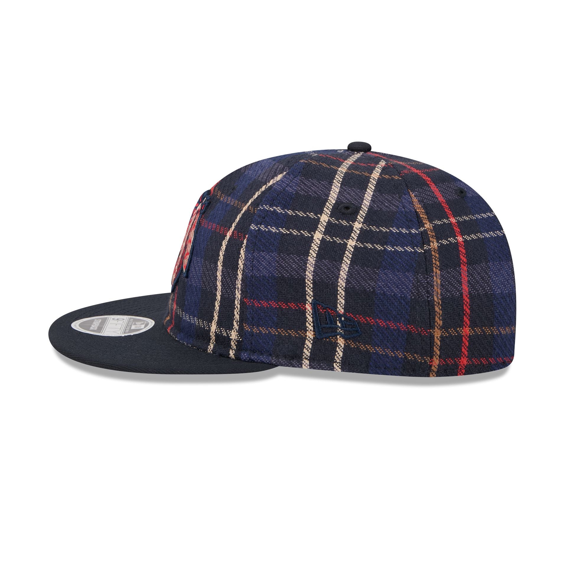 Chicago Blackhawks Grunge Plaid Retro Crown 9FIFTY Adjustable Hat