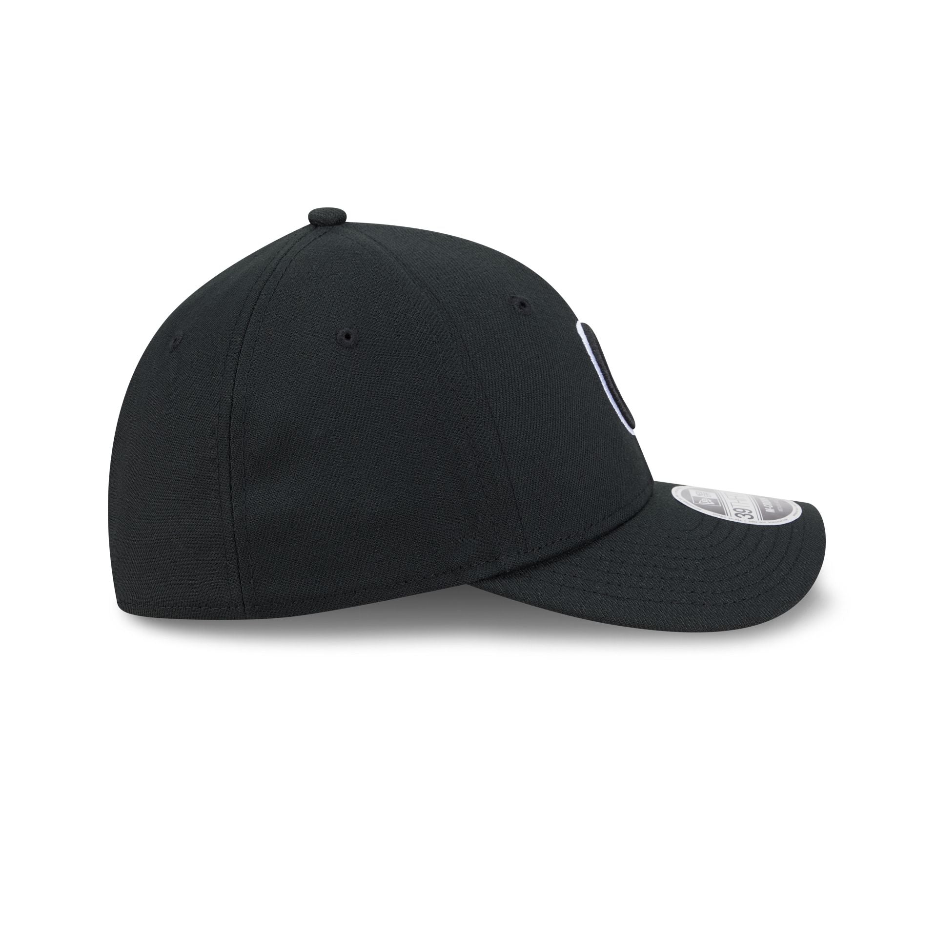Chicago Cubs Black and White 39THIRTY M-Crown Stretch Fit Hat