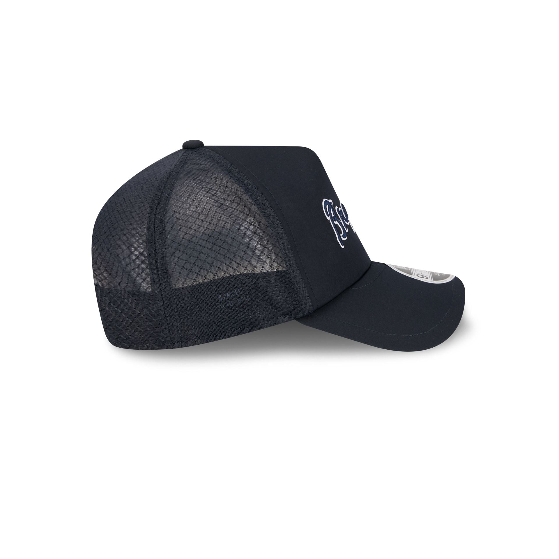 Atlanta Braves 2026 Batting Practice Alt Tomahawk 9FORTY APEX Trucker Hat