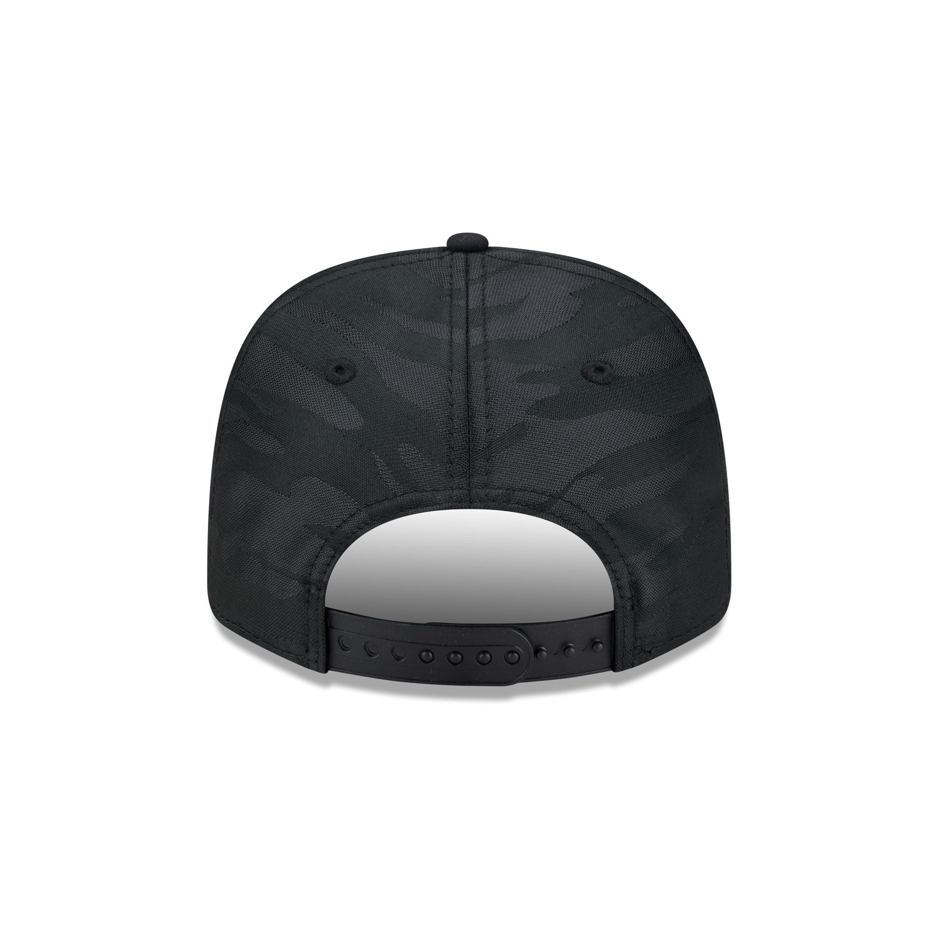 Chicago Cubs Black Camo Split Panel 9SEVENTY Stretch-Snap Hat