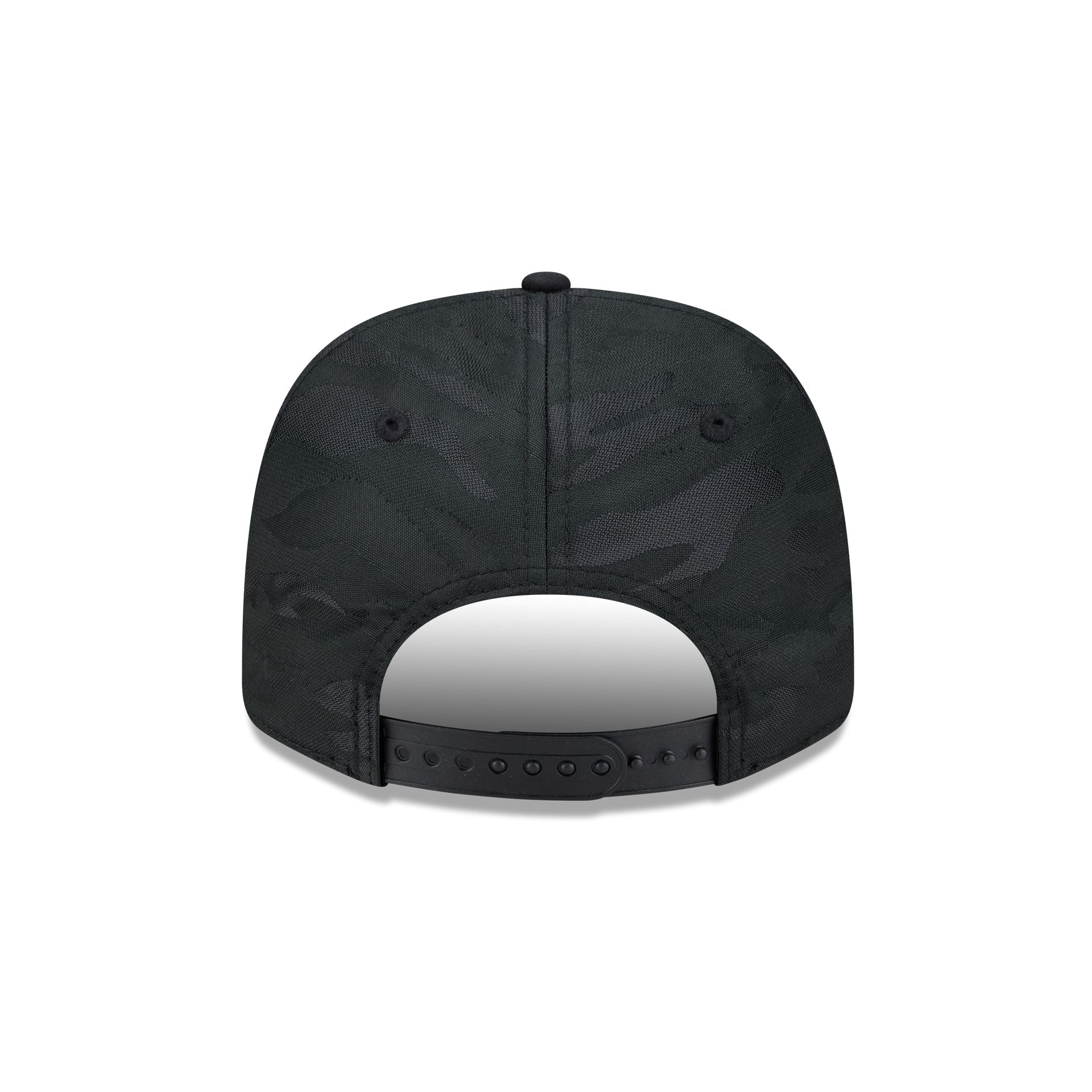 Chicago Blackhawks Black Camo Split Panel 9SEVENTY Stretch-Snap Hat