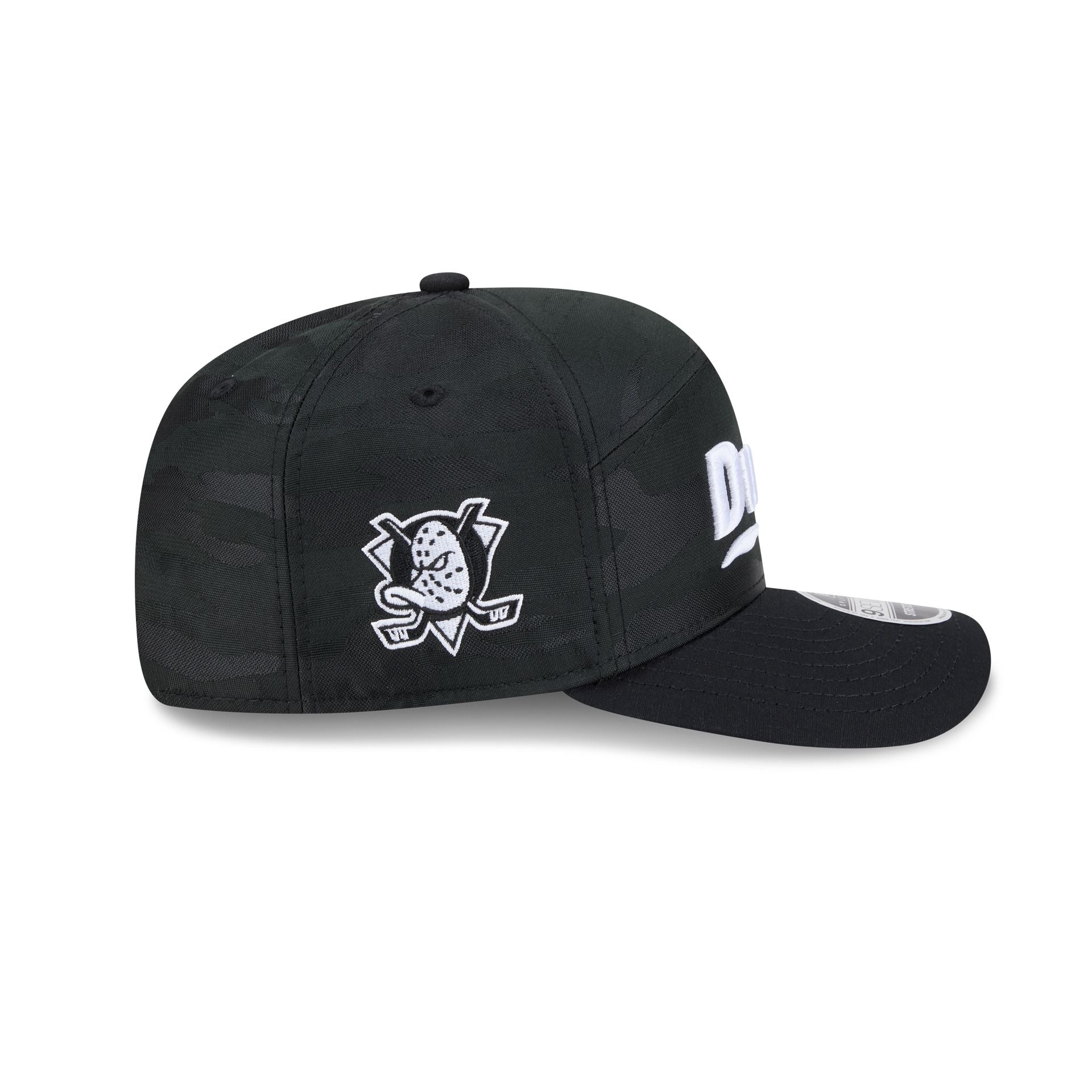 Anaheim Ducks Black Camo Split Panel 9SEVENTY Stretch-Snap Hat