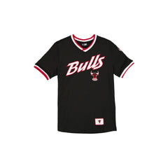 Chicago Bulls Sport Classics V-Neck T-Shirt