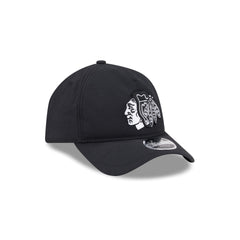 Chicago Blackhawks Black 9FORTY APEX Snapback Hat