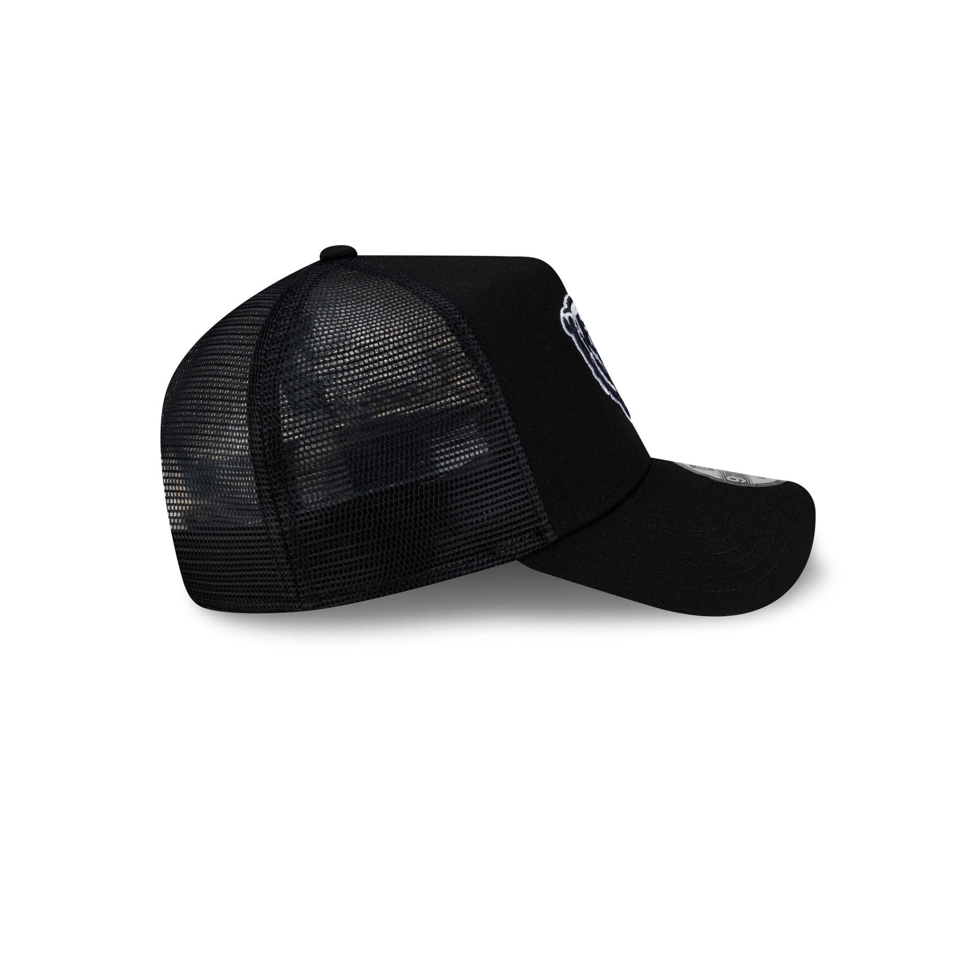 Chicago Bears Side Script Black 9FORTY A-Frame Trucker Hat