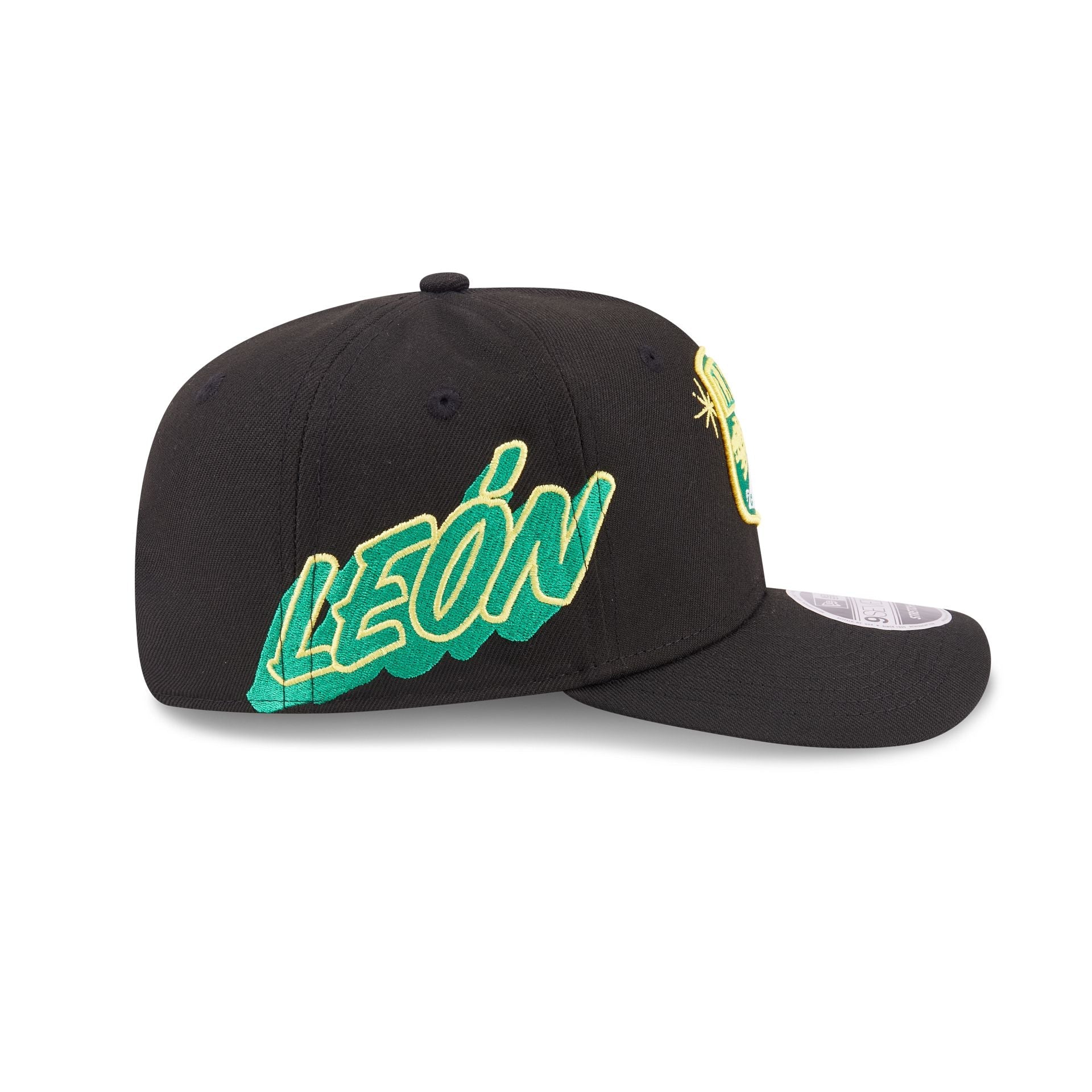 Club Le������n Wordmark Side 9SEVENTY Stretch-Snap Hat