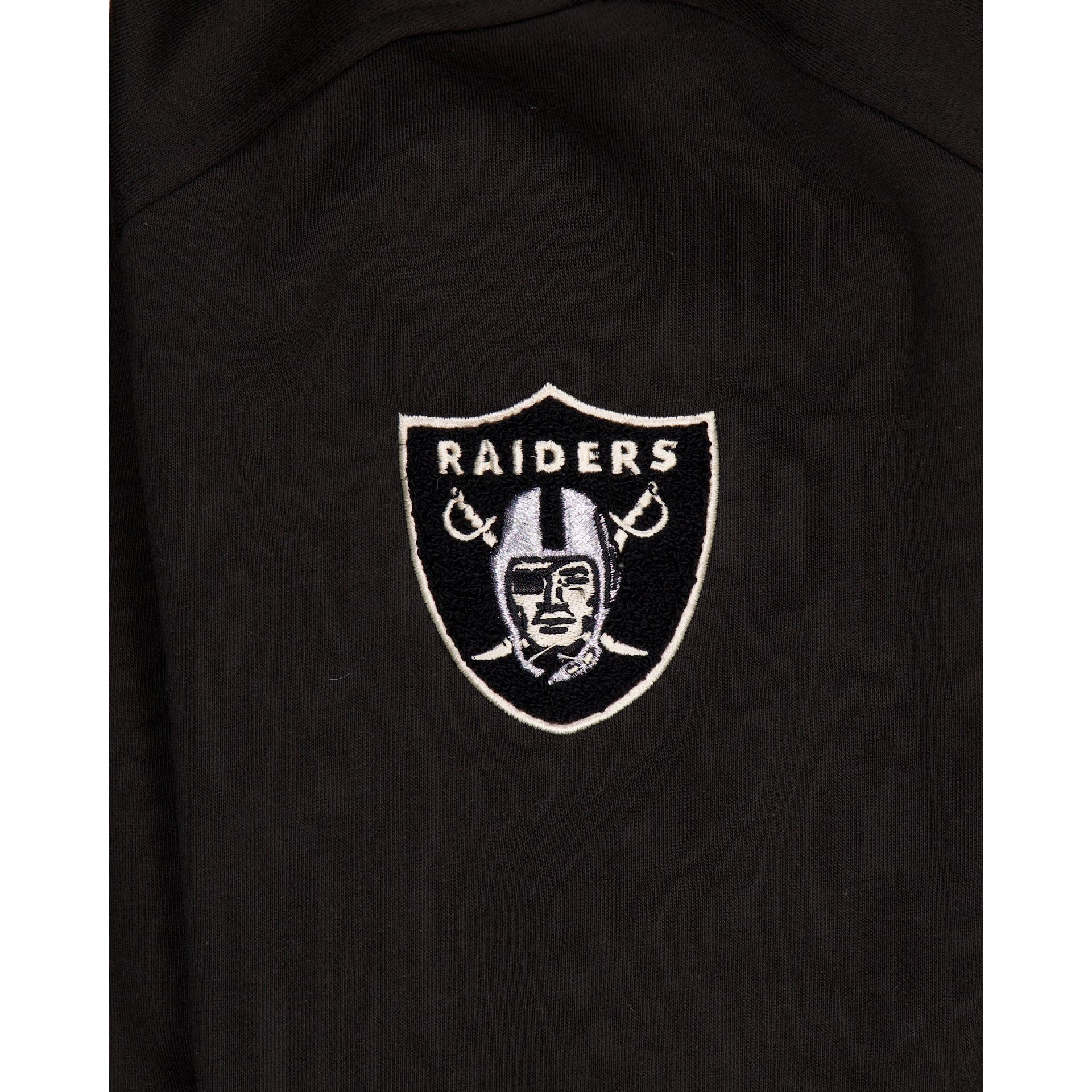 Las Vegas Raiders Throwback Boucle Black Crewneck