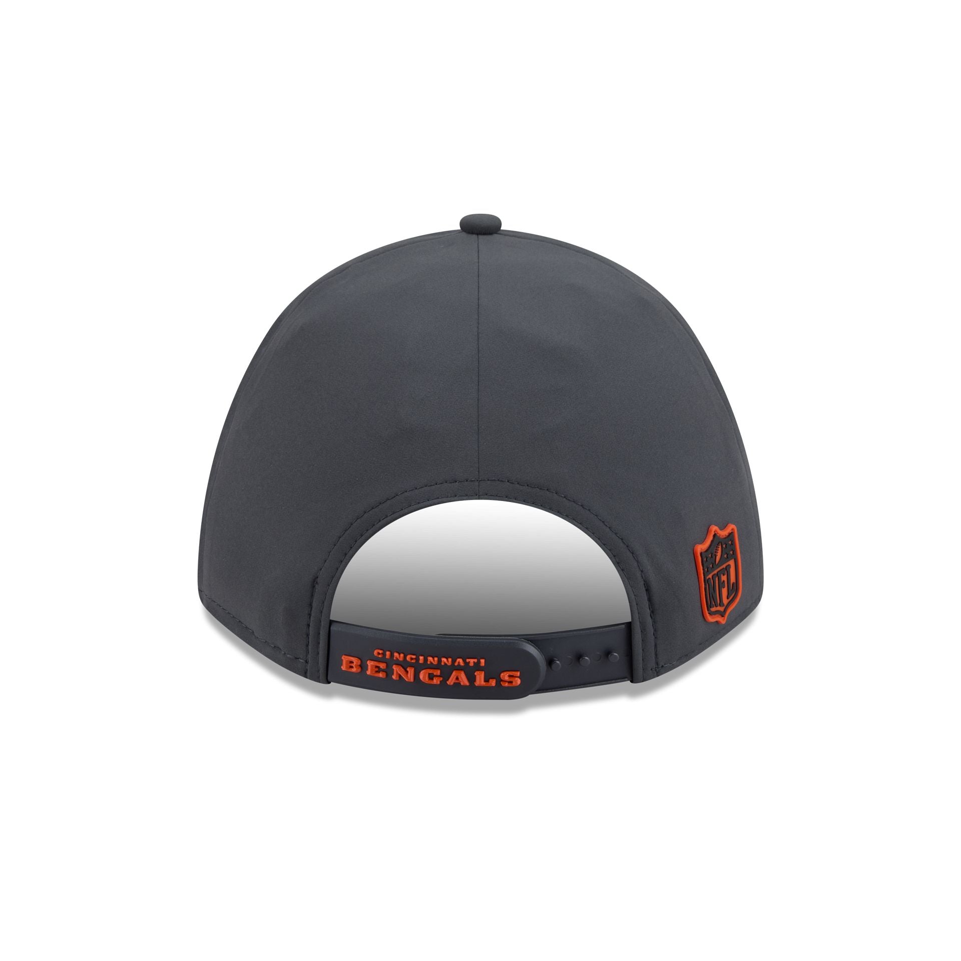 Cincinnati Bengals 2026 Sideline Cold Weather 9FORTY M-Crown Snapback Hat
