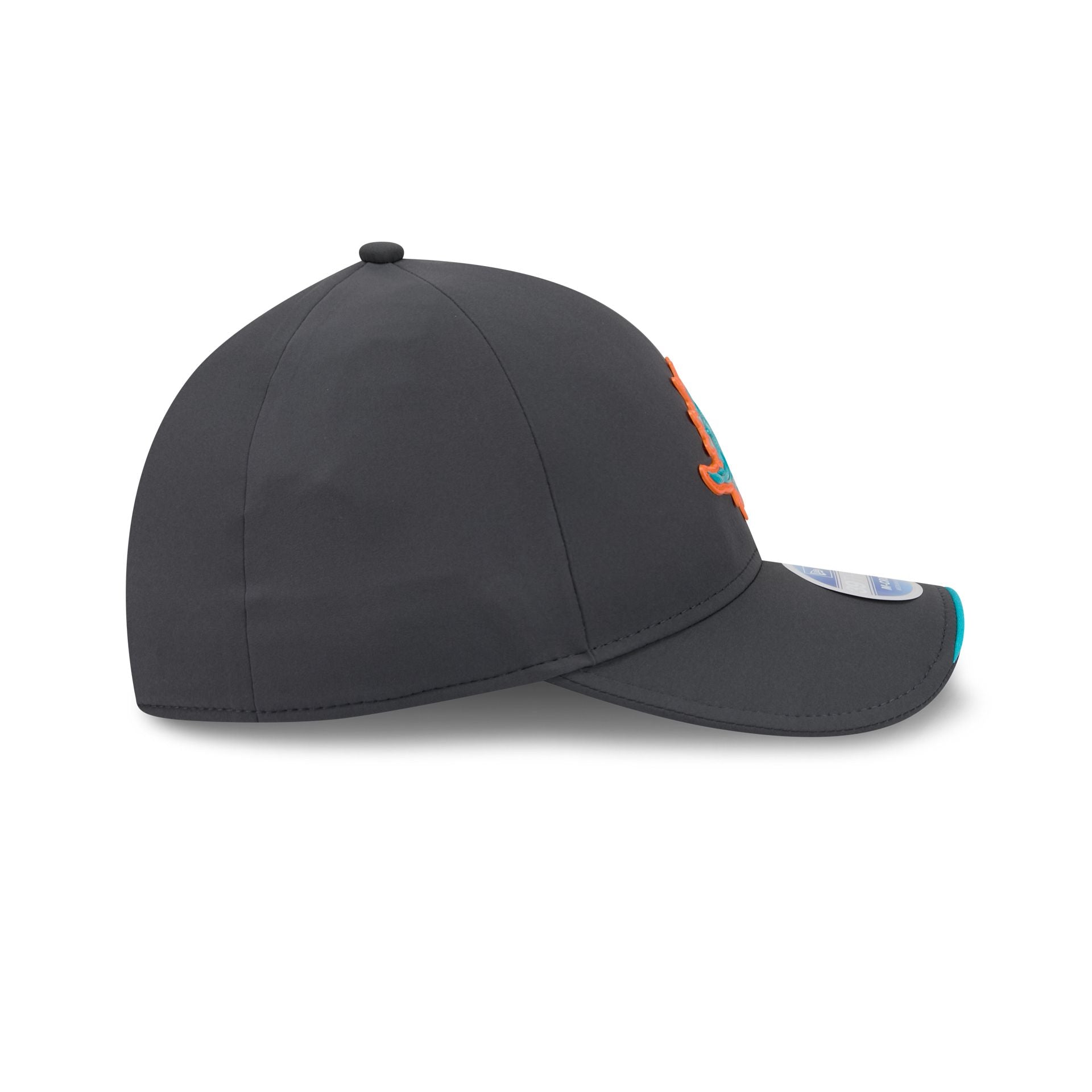 Miami Dolphins 2026 Sideline Cold Weather 39THIRTY M-Crown Stretch Fit Hat