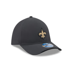 New Orleans Saints 2026 Sideline Cold Weather 39THIRTY M-Crown Stretch Fit Hat