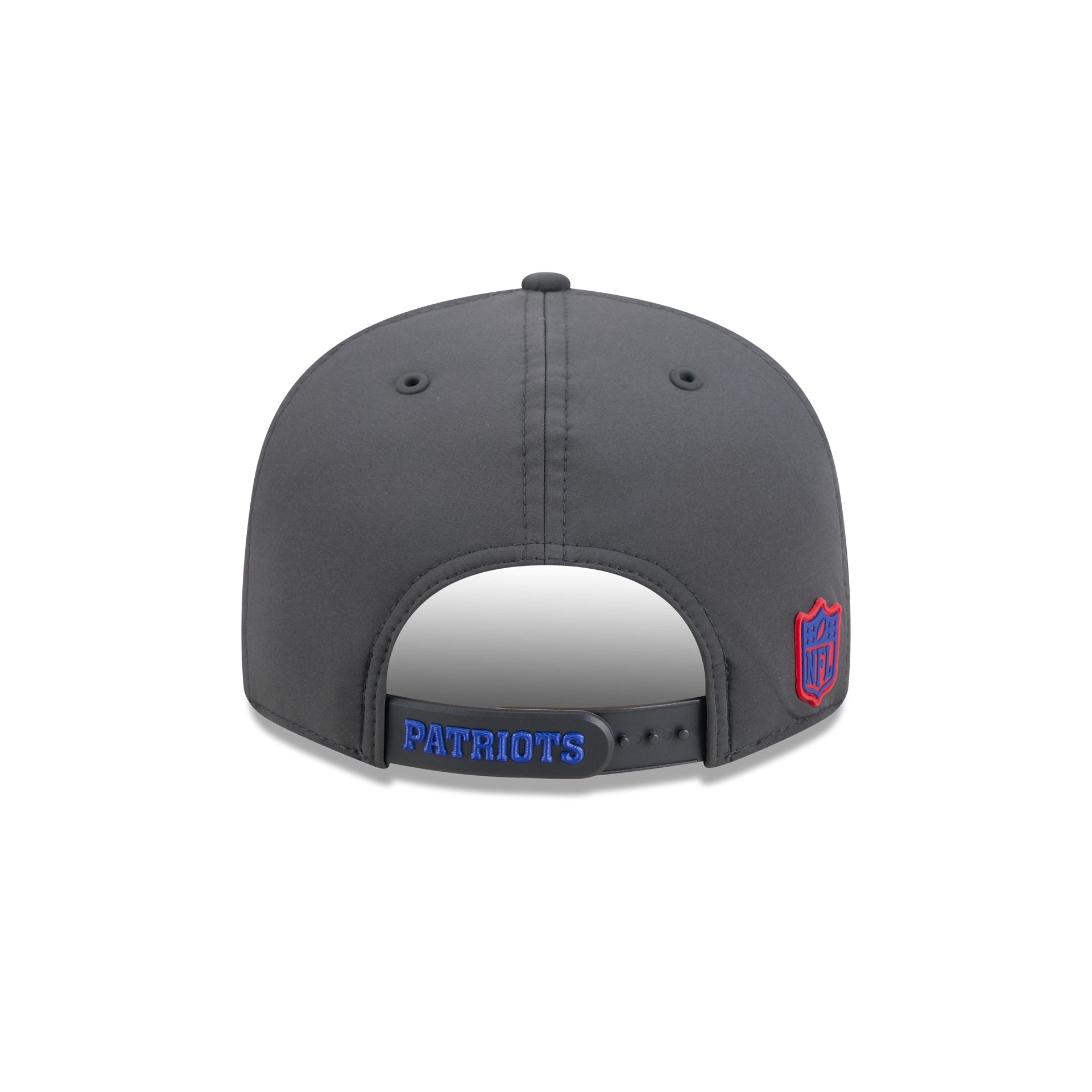 New England Patriots 2026 Sideline Cold Weather Historic 9FIFTY Snapback Hat