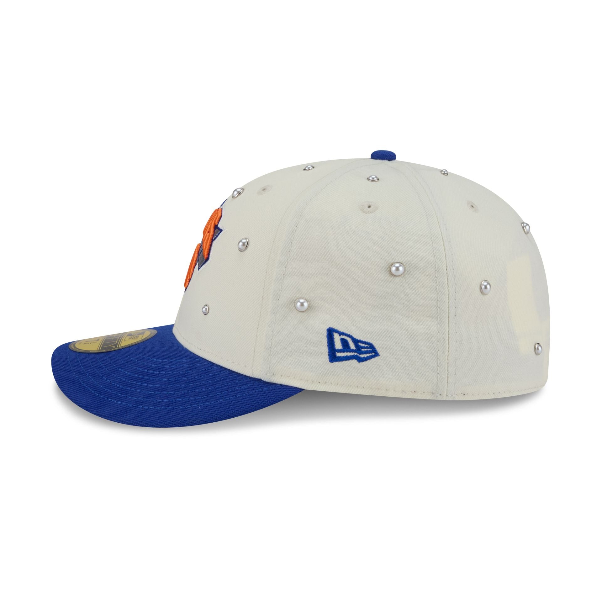New York Knicks Chrome Pearl 59FIFTY Fitted Hat