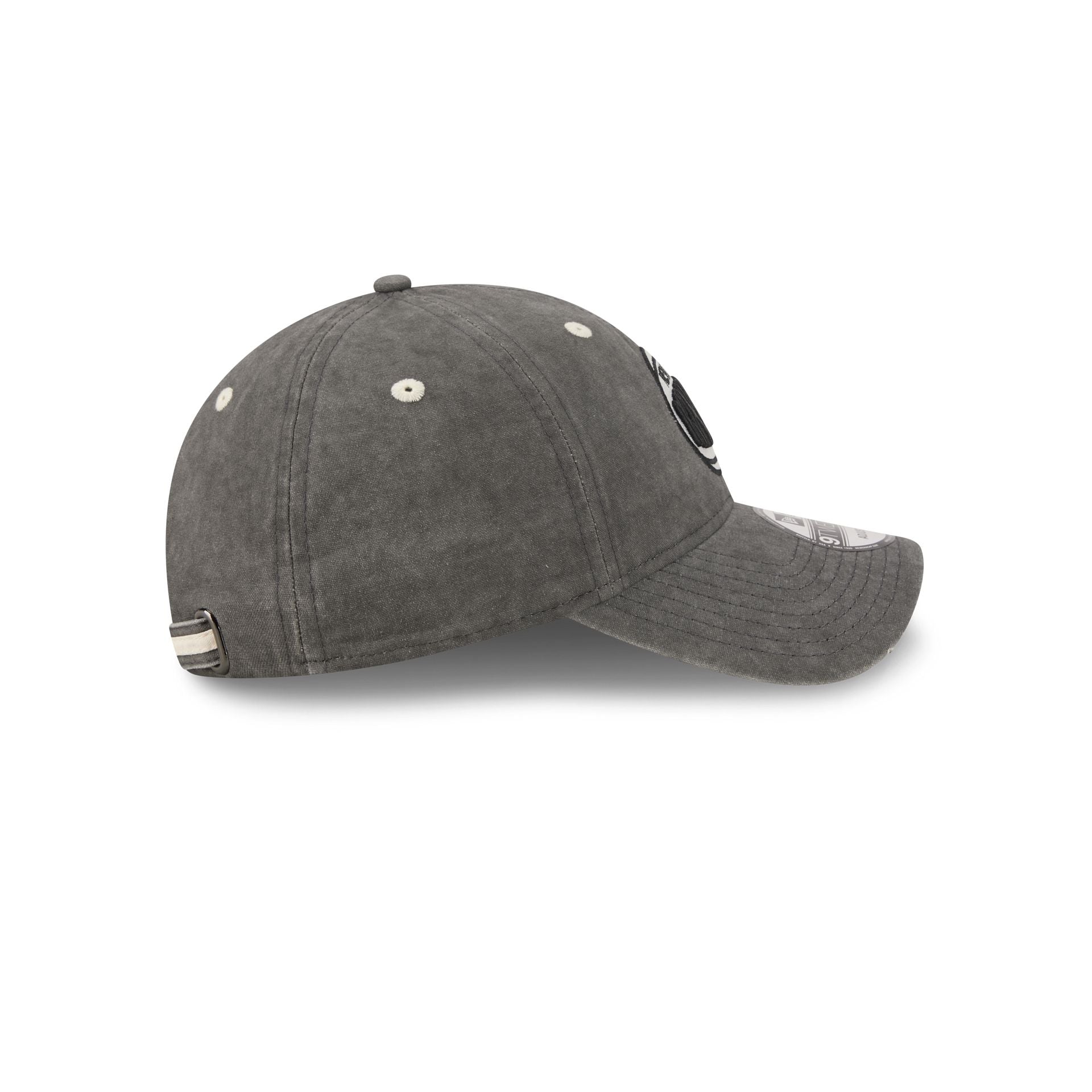 New York Knicks Washed Black Cotton 9TWENTY Adjustable Hat