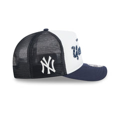 New York Yankees Fade Script 9FIFTY A-Frame Trucker Hat