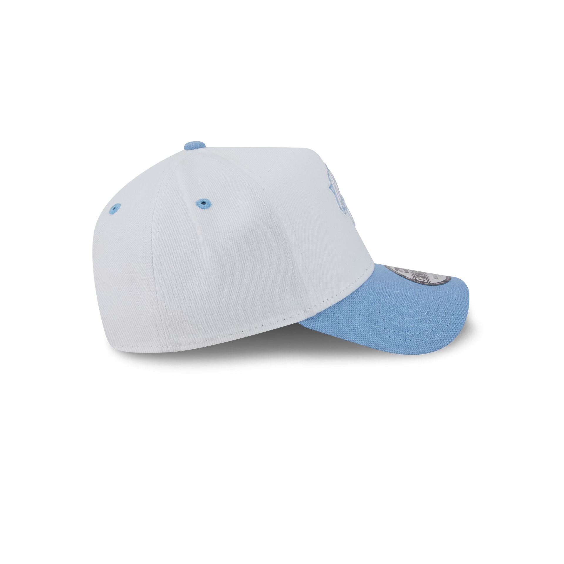 New York Knicks Chrome Ghost 9FORTY A-Frame Snapback Hat