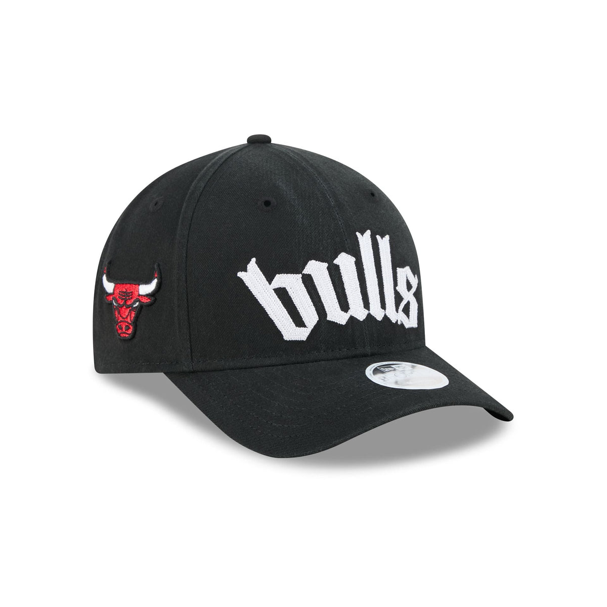 Chicago Bulls Gothic Font Women's 9FORTY M-Crown Snapback Hat