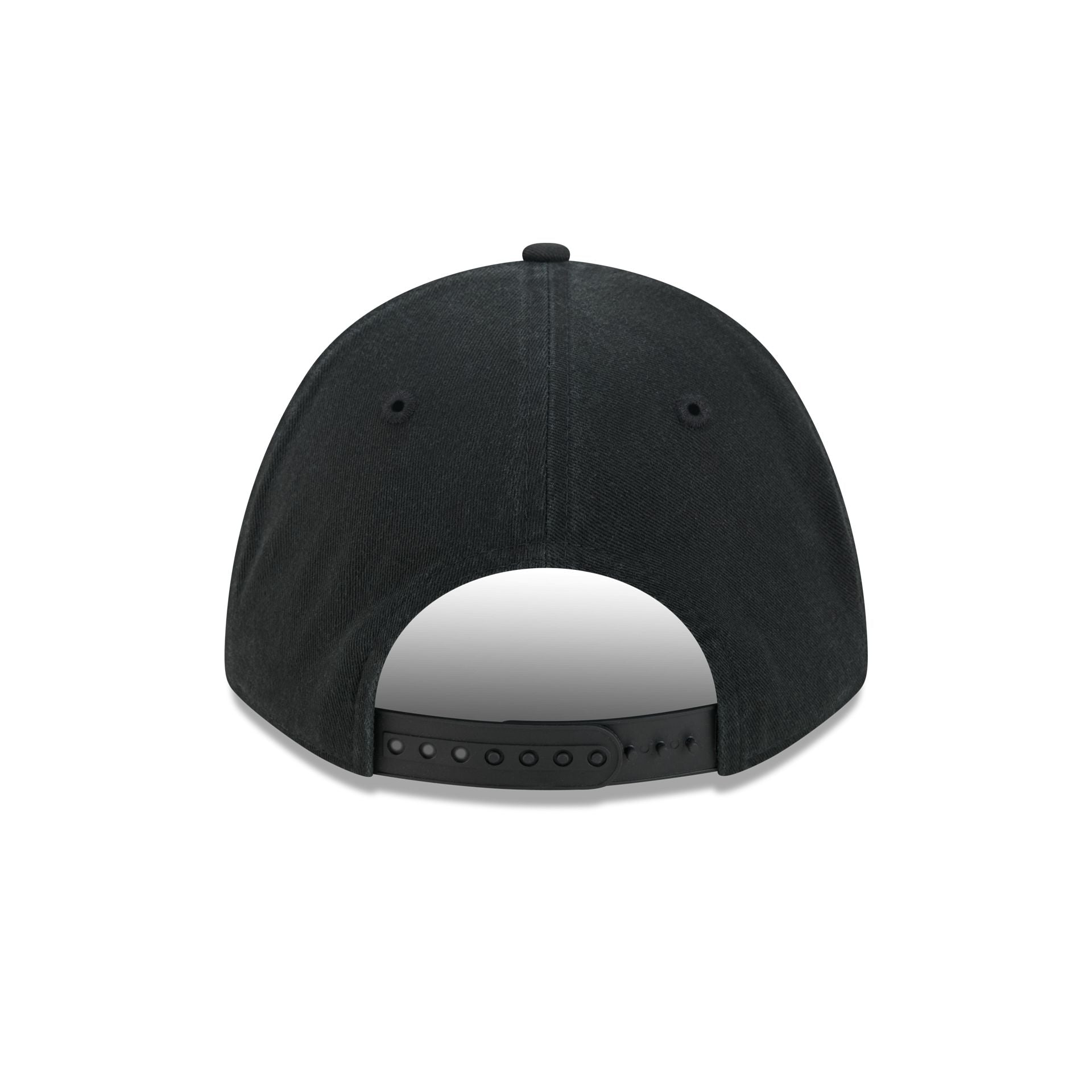 Chicago Bulls Gothic Font Women's 9FORTY M-Crown Snapback Hat