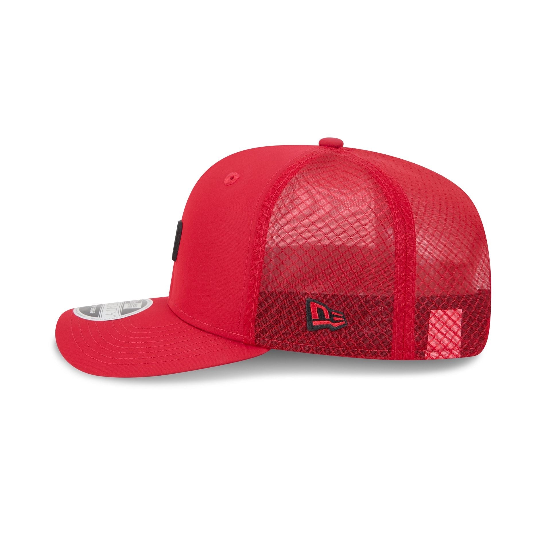 Chicago Blackhawks Mini Badge 9SEVENTY Trucker Hat