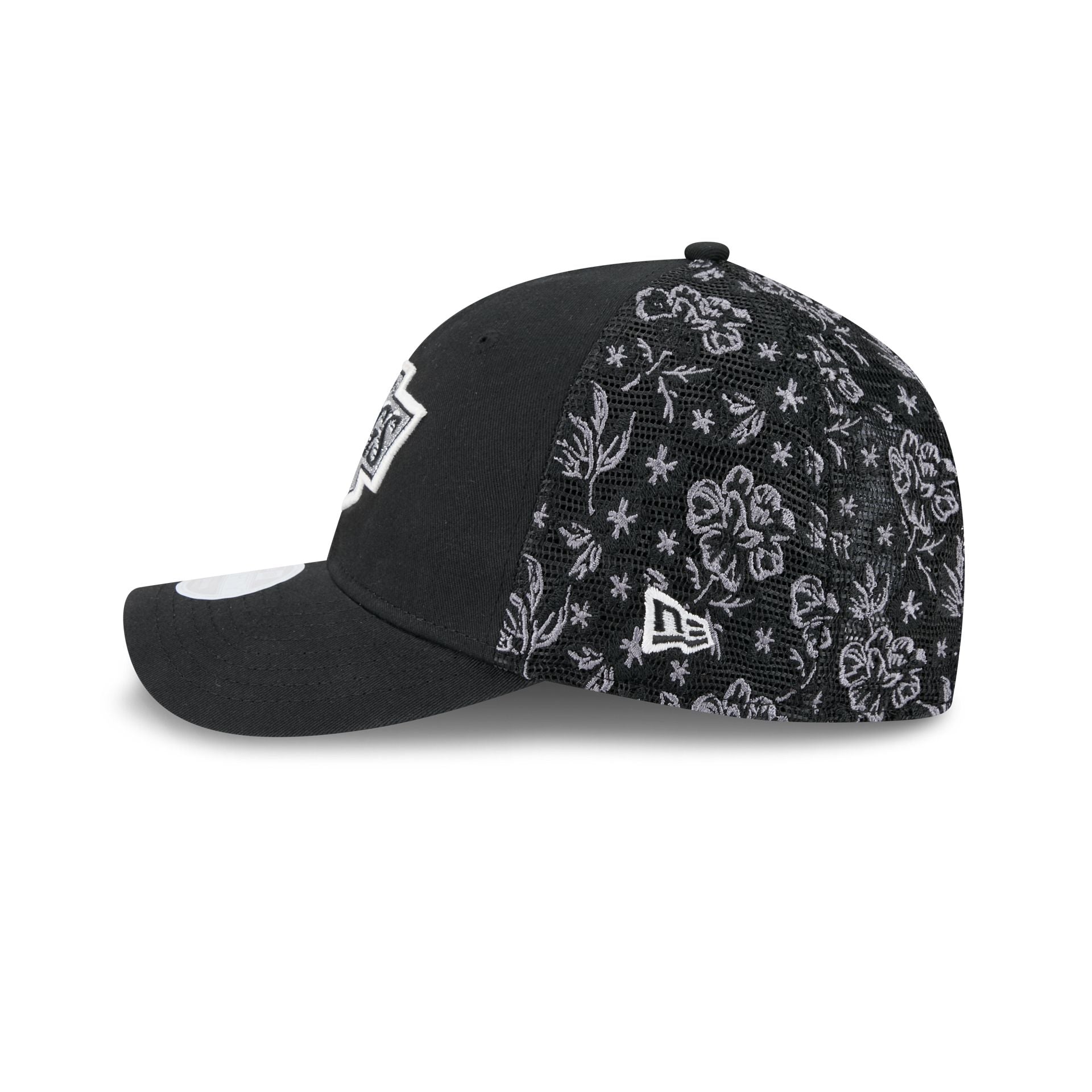 Los Angeles Kings Floral Mesh Women's 9FORTY M-Crown Trucker Hat