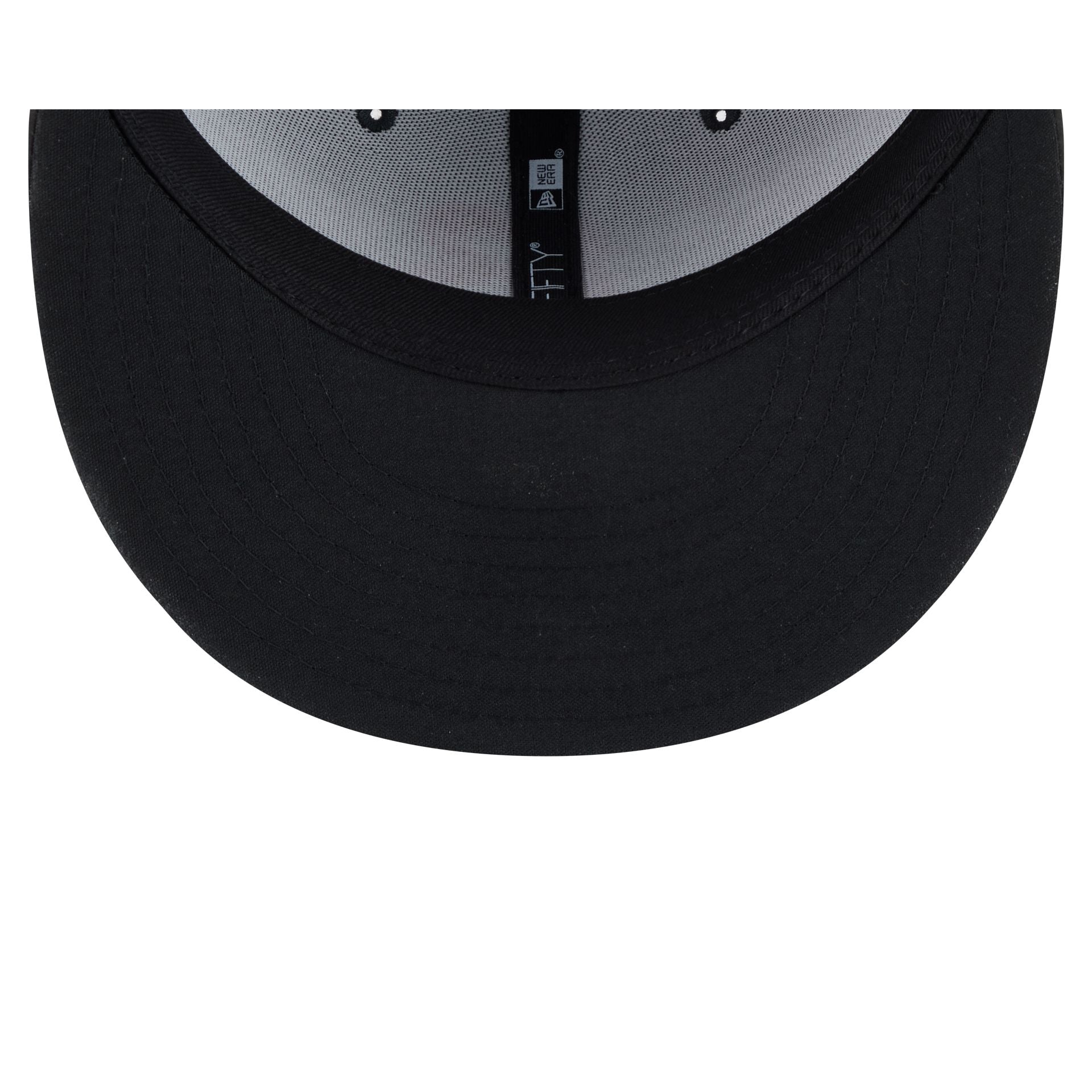 Chicago Bears 2026 Salute to Service Alt 59FIFTY Fitted Hat