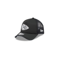 Kansas City Chiefs 2026 Salute to Service Kids 9FORTY APEX Snapback Hat