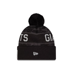 New York Giants 2026 Salute to Service Pom Knit Hat