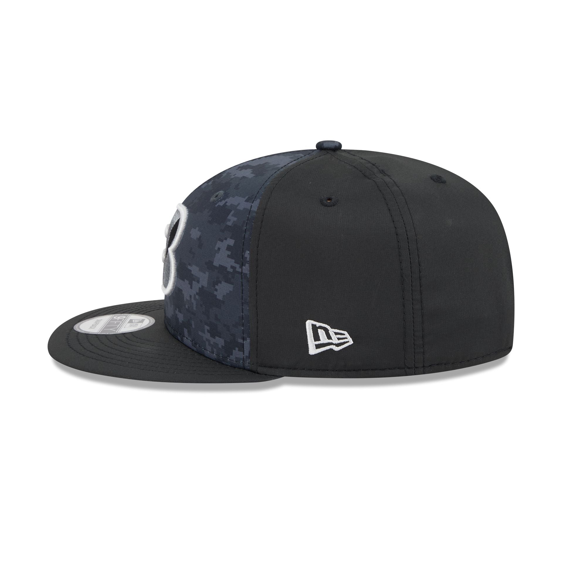 Cincinnati Bengals 2026 Salute to Service 9FIFTY Snapback Hat