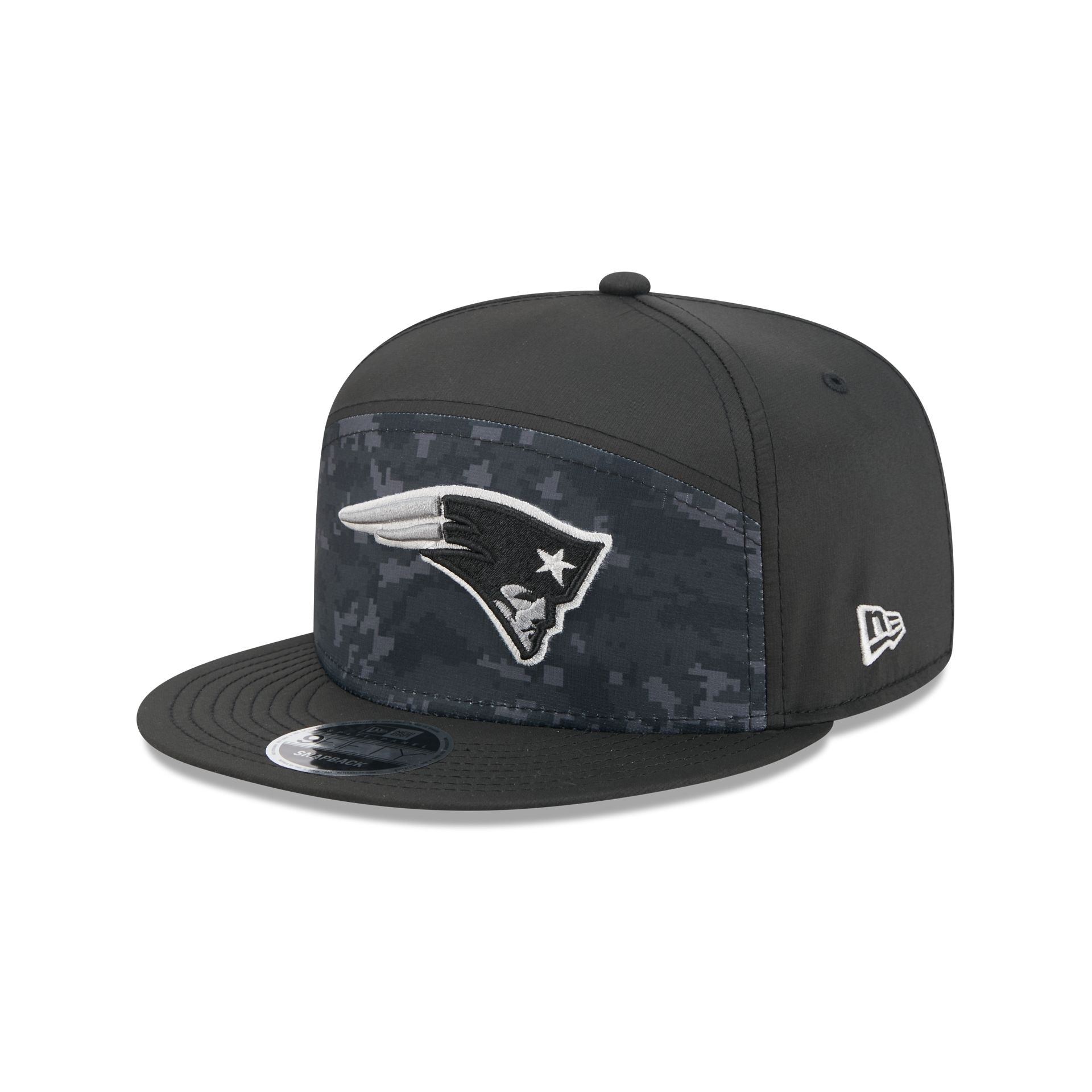 New England Patriots 2026 Salute to Service Split Panel 9FIFTY Snapback Hat