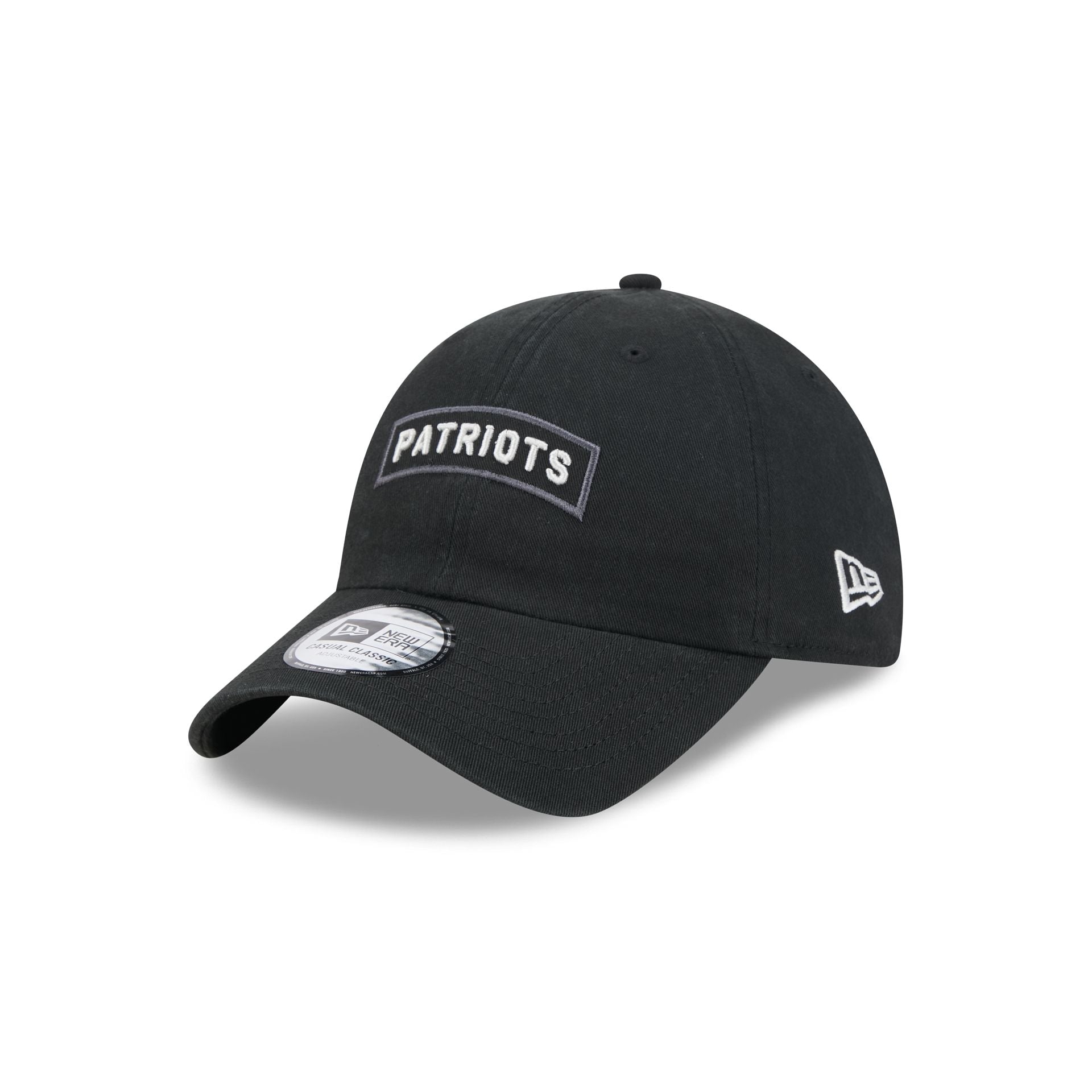 New England Patriots 2026 Salute to Service Casual Classic Adjustable Hat
