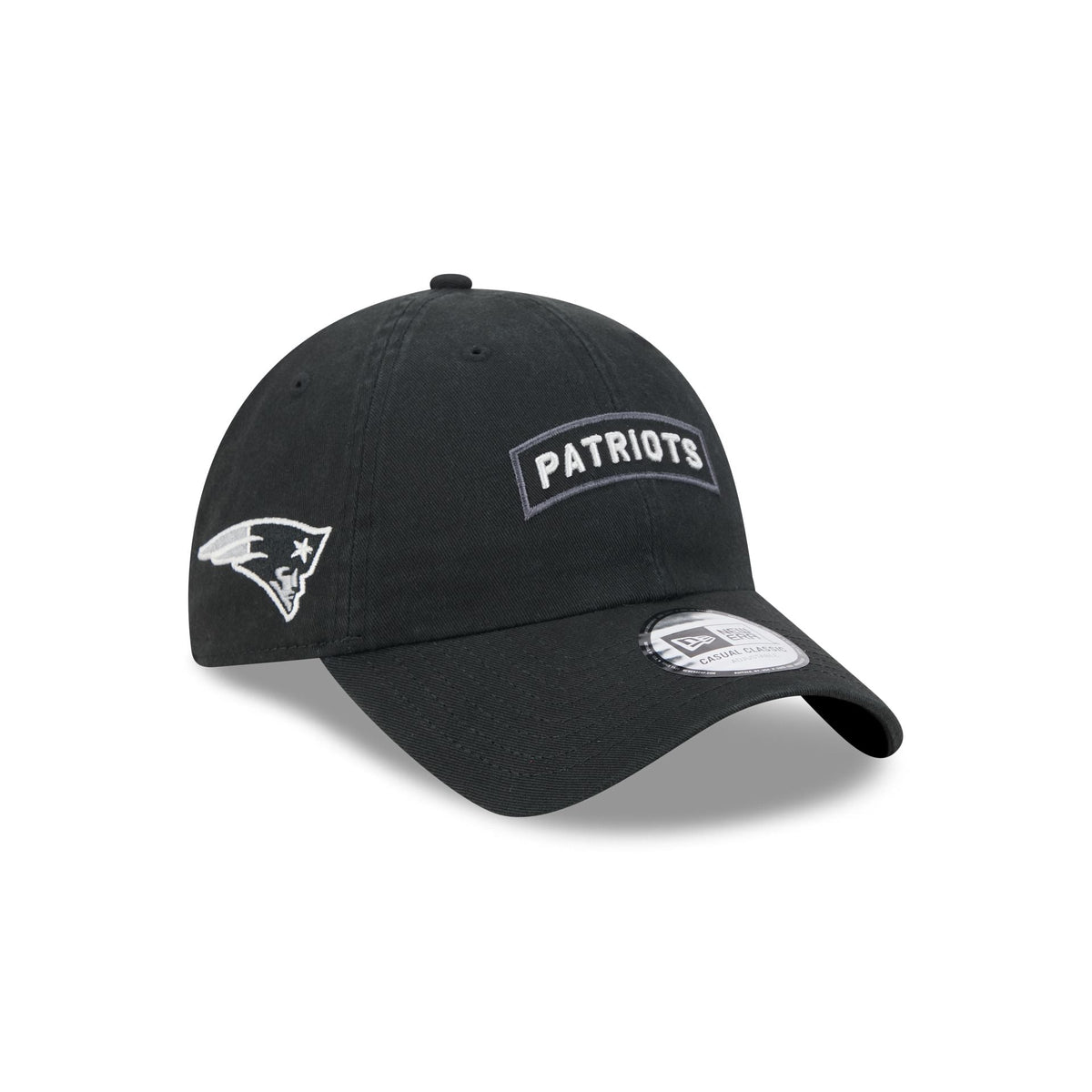 New England Patriots 2026 Salute to Service Casual Classic Adjustable Hat
