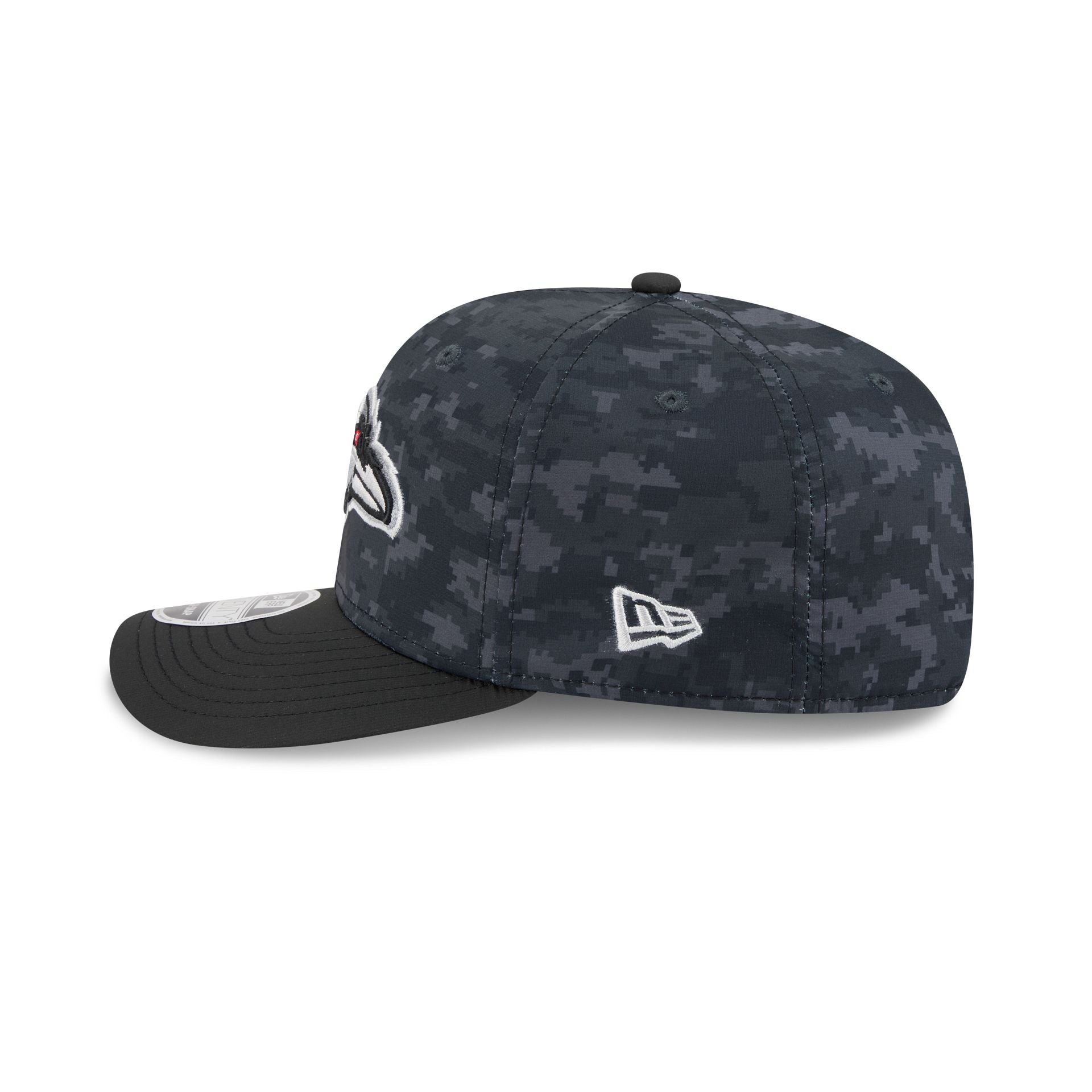 Baltimore Ravens 2026 Salute to Service 9SEVENTY Stretch-Snap Hat