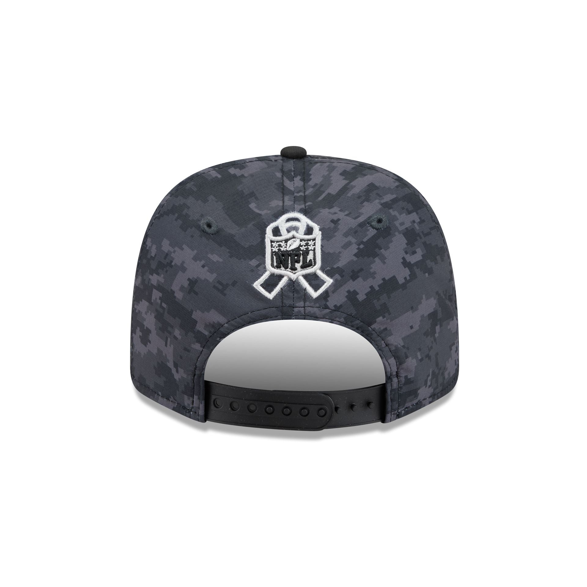 Cleveland Browns 2026 Salute to Service 9SEVENTY Stretch-Snap Hat