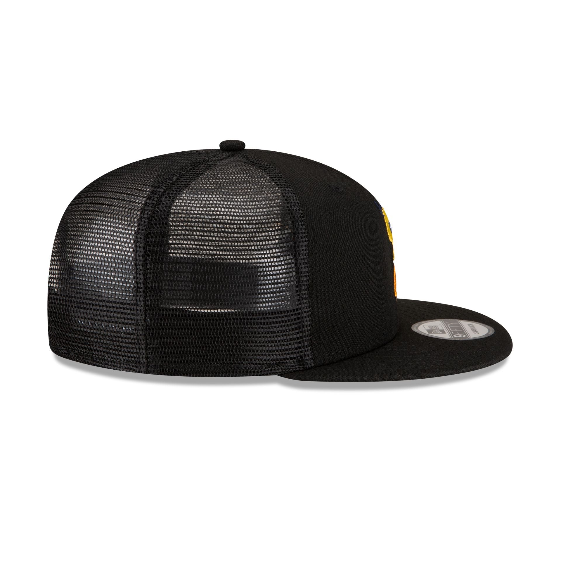 Looney Tunes Tweety Bird 9FIFTY Snapback Trucker Hat